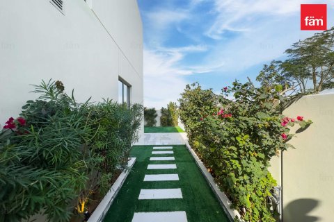 טאונהאוס להשכרה ב Dubai, איחוד האמירויות  3 חדרי שינה, 252 מ"ר, מספר 669896 - תמונה 18