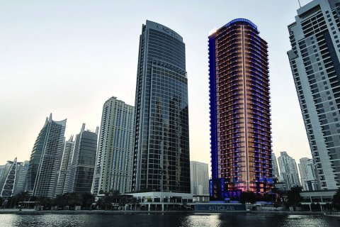 Apartment in Jumeirah Lake Towers, Dubai, UAE 1 room, 50 sq.m. № 690164 - photo 4