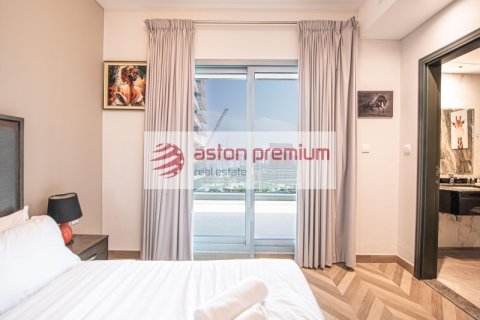 Business Bay, Dubai, संयुक्त अरब अमीरात में अपार्टमेंट, 2 बेडरूम, 125 वर्ग मीटर, संख्या 699085 - फ़ोटो 13