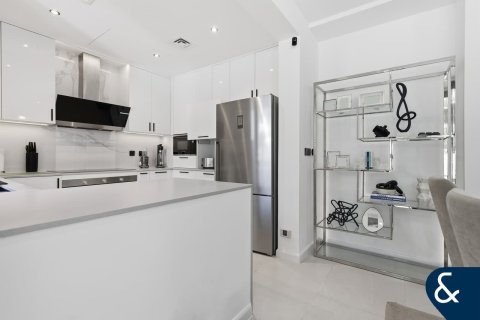 Reem, Dubai, BAE’de satılık villa 4 yatak odası, 237 m&sup2; No 697927 - fotoğraf 6