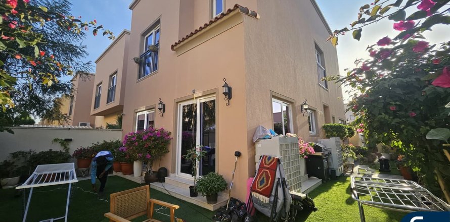 Townhouse în Dubai Land, Dubai, EAU 4 dormitoare, 230 mp.  №697937