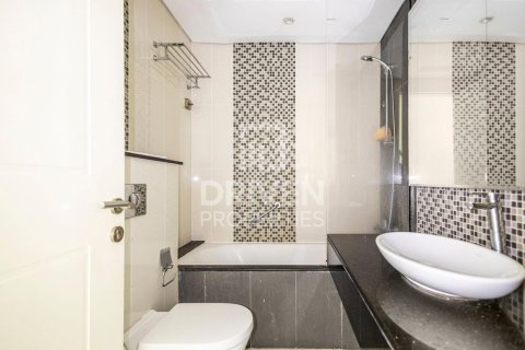 Üürile anda korter asukohaga Downtown Dubai (Downtown Burj Dubai), Dubai, AÜE: 2 magamistoaga, 115 m² Nr 655434 - pilt 13