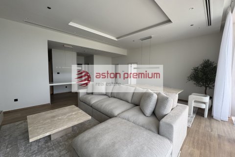 דירה להשכרה ב Palm Jumeirah, Dubai, איחוד האמירויות  2 חדרי שינה, 156 מ"ר, מספר 709238 - תמונה 2