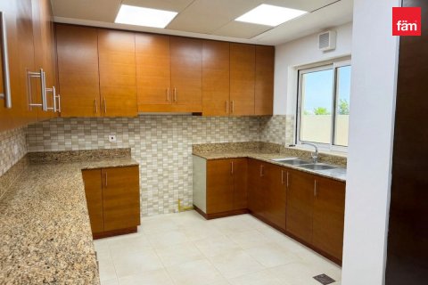 Apartmen di Dubai, UAE 3 bilik tidur, 212.3 meter persegi № 751479 - foto 16