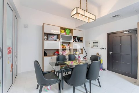 Lakás itt: Al Furjan, Dubai, EAE, 1 hálószoba, 65 m², azonosító: 730647 - fénykép 1
