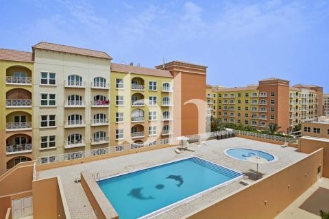 Lägenhet till försäljning i Dubai Investment Park, Dubai, UAE 2 sovrum, 143 kvm Nr. 730652 - fotografi 3
