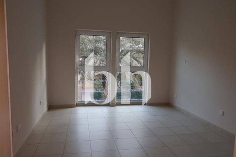 Lägenhet till försäljning i Dubai Investment Park, Dubai, UAE 2 sovrum, 143 kvm Nr. 730652 - fotografi 8