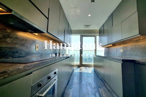 Huoneisto Dubai Marina, Dubai, Arabiemiraatit 3 makuuhuonetta, 194.05950252 m2 № 650888 - kuva 3