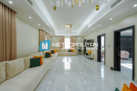 Villa à vendre à Yas Island, Abu Dhabi, EAU 6 chambres, 732.3 m2 № 660850 - photo 2
