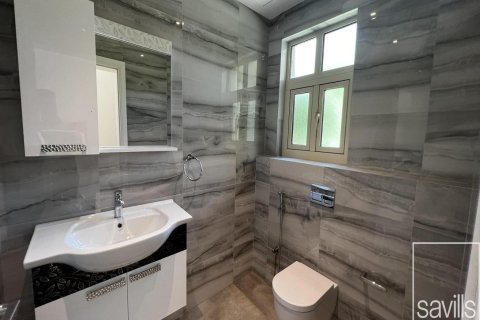 Villa en alquiler en Jumeirah Islands, Dubai, EAU 4 dormitorios, 955.97 m2 № 747474 - foto 13