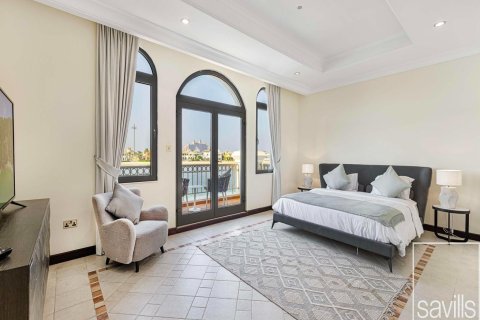 Huvila Palm Jumeirah, Dubai, Arabiemiraatit 5 makuuhuonetta, 622.36 m2 № 747477 - kuva 10