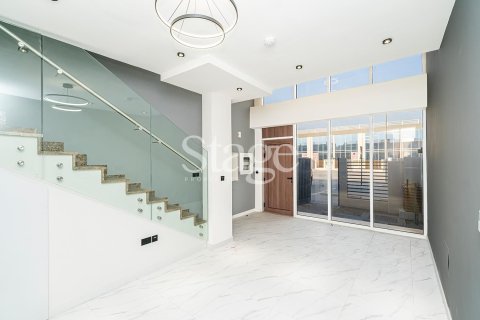 Villa till försäljning i Rukan, Dubai, UAE 1 sovrum, 53 kvm Nr. 729592 - fotografi 4