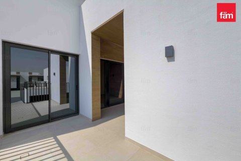Radový dom v Dubai, SAE 3 spálne, 134.2 m2 č. 708374 - Fotografia 5