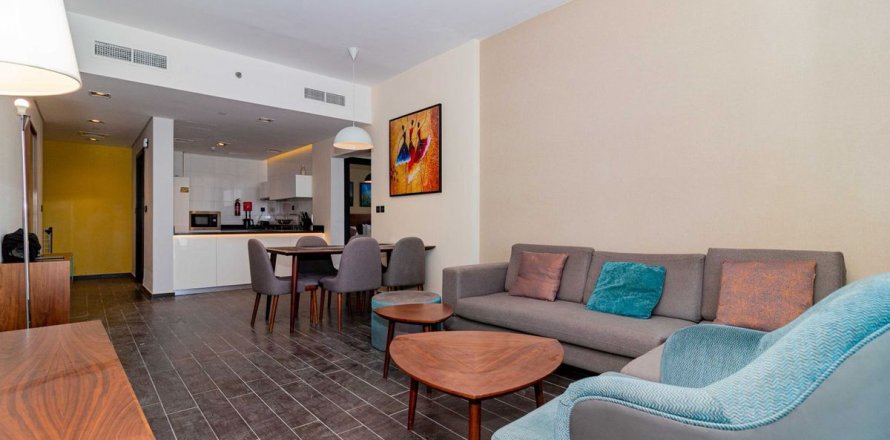 Appartement à Dubai, EAU: 2 chambres, 93 m2 № 708375