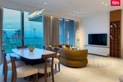 Huoneisto Palm Jumeirah, Dubai, Arabiemiraatit 3 makuuhuonetta, 177.5 m2 № 708373 - kuva 3
