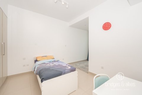 Villa te huur in Dubai Hills Estate, Dubai, VAE 3 slaapkamers, 202.6 vr.m., nr 670034 - foto 16