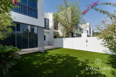 Villa te huur in Dubai Hills Estate, Dubai, VAE 3 slaapkamers, 202.6 vr.m., nr 670034 - foto 8