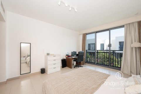Villa te huur in Dubai Hills Estate, Dubai, VAE 3 slaapkamers, 202.6 vr.m., nr 670034 - foto 9