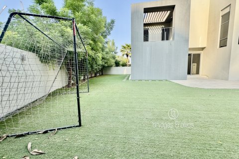 Vila u gradu Dubai Hills Estate, UAE 4 spavaće sobe, 602.7 m2 Br. 670111 - Slika 14