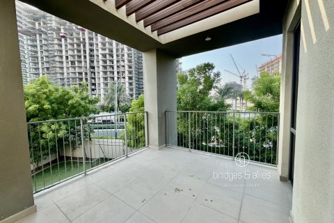 Vila u gradu Dubai Hills Estate, UAE 4 spavaće sobe, 602.7 m2 Br. 670111 - Slika 24