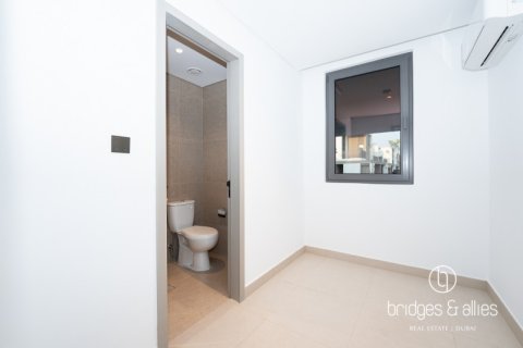 Vila u gradu Dubai, UAE 3 spavaće sobe, 140.4 m2 Br. 670110 - Slika 14