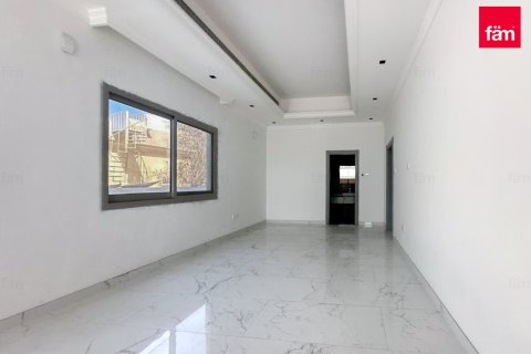 Villa sa Umm Suqeim, Dubai, UAE 5 silid-tulugan, 958.5 sq.m. № 659319 - larawan 16