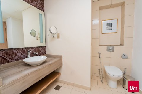 Apartman u gradu Business Bay, Dubai, UAE 2 spavaće sobe, 130.7 m2 Br. 659317 - Slika 19
