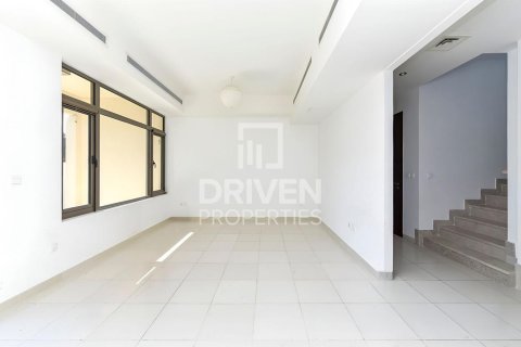 Rekkehus til salgs i Reem, Dubai, Emiratene 3 soverom, 207.73 kvm Nr. 754144 - Foto 4