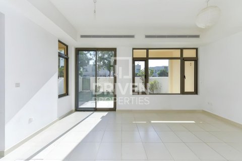 Rekkehus til salgs i Reem, Dubai, Emiratene 3 soverom, 207.73 kvm Nr. 754144 - Foto 3