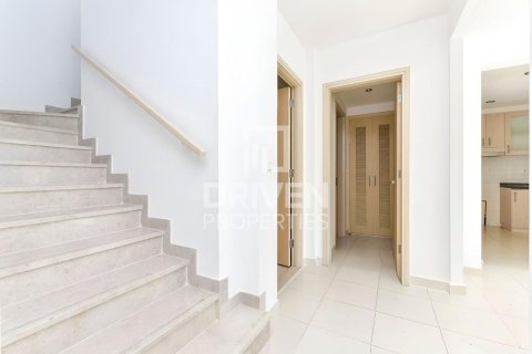 Rekkehus til salgs i Reem, Dubai, Emiratene 3 soverom, 207.73 kvm Nr. 754144 - Foto 12