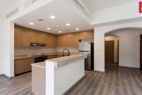 Adosado en alquiler en Dubai, EAU 4 dormitorios, 230.2 m2 № 699685 - foto 6