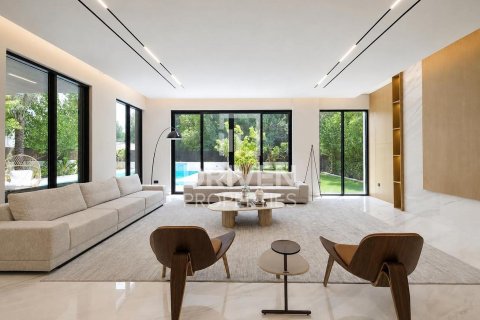Vila u gradu Nadd Al Sheba, Dubai, UAE 1175.97 m2 Br. 764906 - Slika 16