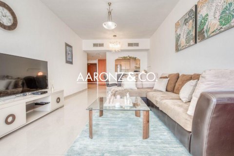 Купити квартиру в Джумейра Лейк Тауэрс, Дубай, ОАЕ 1 спальня, 90.4м2, № 670746 - фото 2