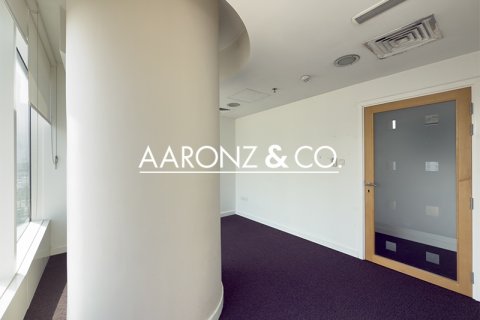 Зняти в оренду офіс в Sheikh Zayed Road, Дубай, ОАЕ 166.6м2, № 670744 - фото 8