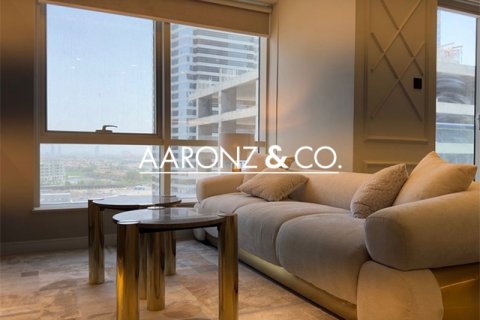 Apartment sa Jumeirah Lake Towers, Dubai, UAE 1 silid-tulugan, 69 sq.m. № 670747 - larawan 4