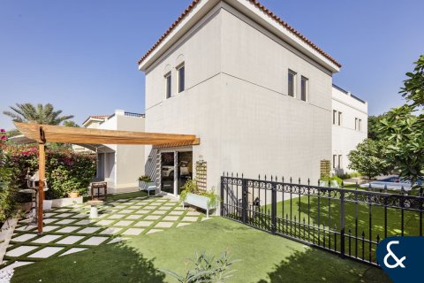 The Villa, Dubai, संयुक्त अरब अमीरात में विला, 5 बेडरूम, 595 वर्ग मीटर, संख्या 685058 - फ़ोटो 11