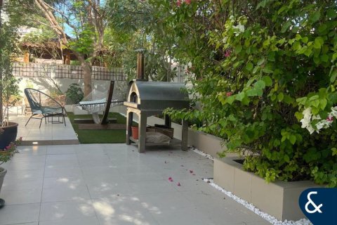 The Villa, Dubai, संयुक्त अरब अमीरात में विला, 5 बेडरूम, 595 वर्ग मीटर, संख्या 685058 - फ़ोटो 7