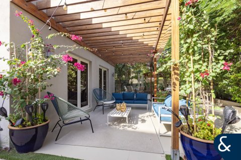 The Villa, Dubai, संयुक्त अरब अमीरात में विला, 5 बेडरूम, 595 वर्ग मीटर, संख्या 685058 - फ़ोटो 20