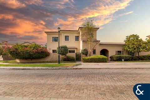 Vila di Jumeirah Golf Estates, Dubai, UAE 4 bilik tidur, 347 meter persegi № 685054