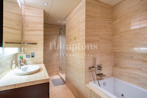 Apartament në Burj Khalifa, Dubai, Emiratet e Bashkuara Arabe 1 dhomë gjumi, 101.82 m2. № 726209