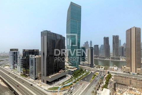 Apartament na sprzedaż w Business Bay, Dubai, ZEA 1 sypialnia, 59.37 mkw., nr 744541 - zdjęcie 2