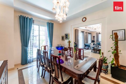 Vila v Dubai, SAE 5 ložnice, 755.9 m² Č.: 635853 - fotografie 3