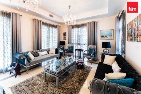Vila v Dubai, SAE 5 ložnice, 755.9 m² Č.: 635853 - fotografie 1