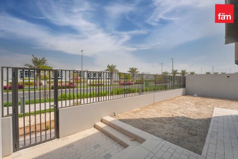 Řadový dům v Dubai, SAE 4 ložnice, 270.5 m² Č.: 635851 - fotografie 13
