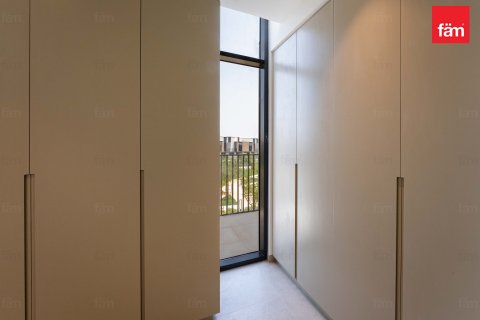 Řadový dům v Dubai, SAE 4 ložnice, 270.5 m² Č.: 635851 - fotografie 15