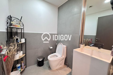 Müüa kontor asukohaga Business Bay, Dubai, AÜE: 67.91 m² Nr 735833 - pilt 11