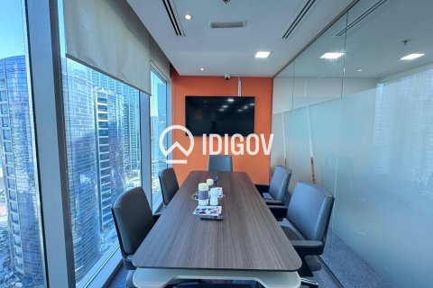 Müüa kontor asukohaga Business Bay, Dubai, AÜE: 67.91 m² Nr 735833 - pilt 2