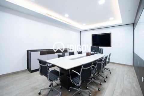 Oficiu de închiriat în Business Bay, Dubai, EAU 179.77 mp.  №735838 - poză 8