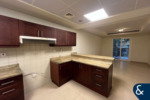 Arabian Ranches, Dubai, संयुक्त अरब अमीरात में विला, 4 बेडरूम, 291 वर्ग मीटर, संख्या 698180 - फ़ोटो 5