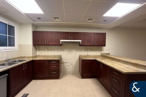 Arabian Ranches, Dubai, संयुक्त अरब अमीरात में विला, 4 बेडरूम, 291 वर्ग मीटर, संख्या 698180 - फ़ोटो 4